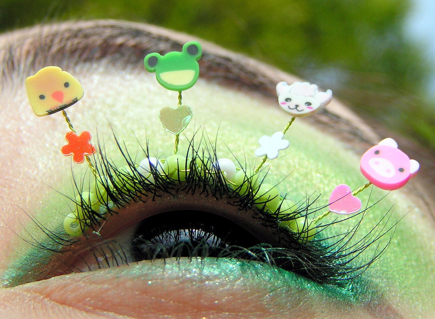 Baby Farm Animal Eyelash Jewelry - false eyelashes with chicks, frogs, lambs, and piglets