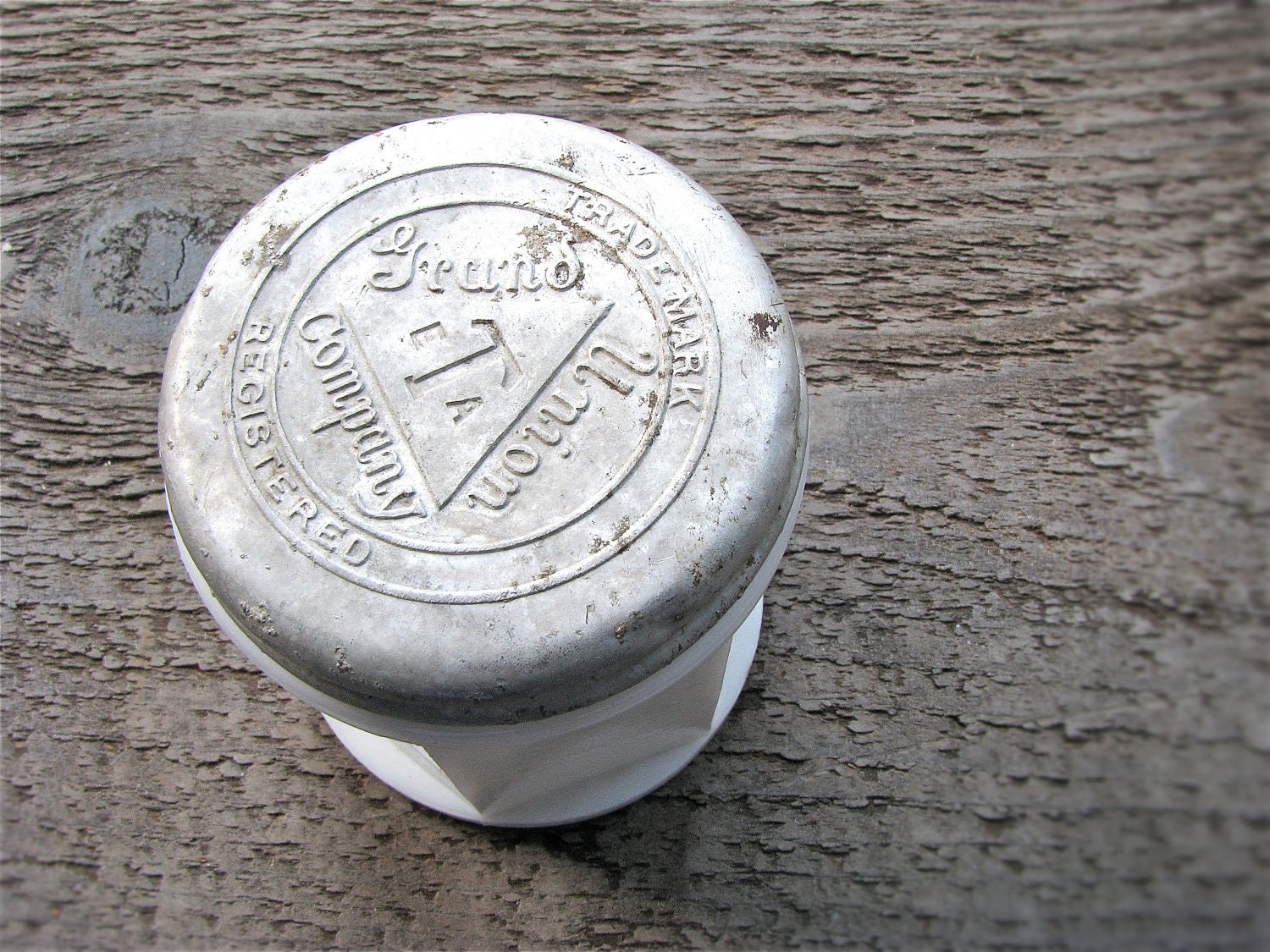 vintage milk glass cold cream jar : Grand Union Tea Company by 24pont