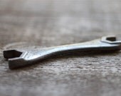 vintage metal wrench : open-ended tool by 24pont