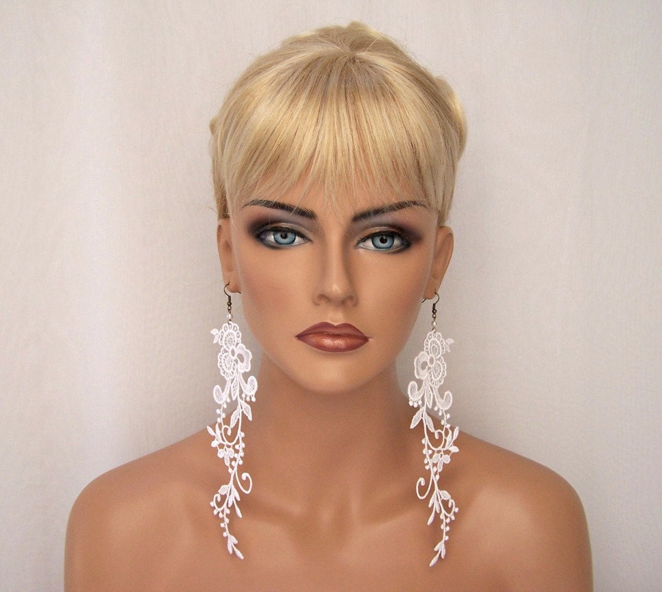 Wisteria white lace floral earrings