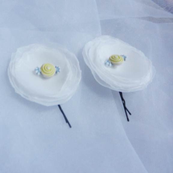 Kawaii White Flower bobby pin set