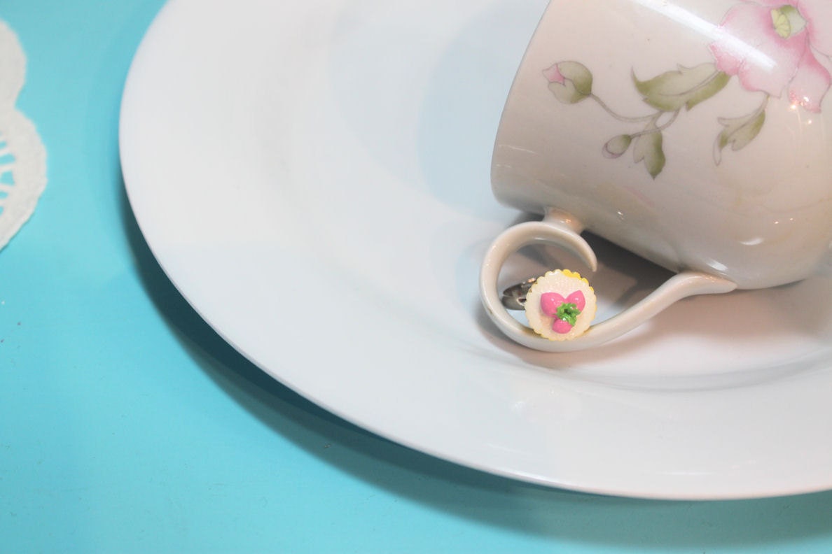 Strawberry Cupcake Ring