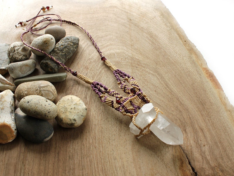 healing crystal jewelry