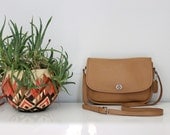 Vintage COACH City Flap Messenger Bag in Camel Tan with Nickel Hardware 9790 //  Saddle Shoulder Bag
