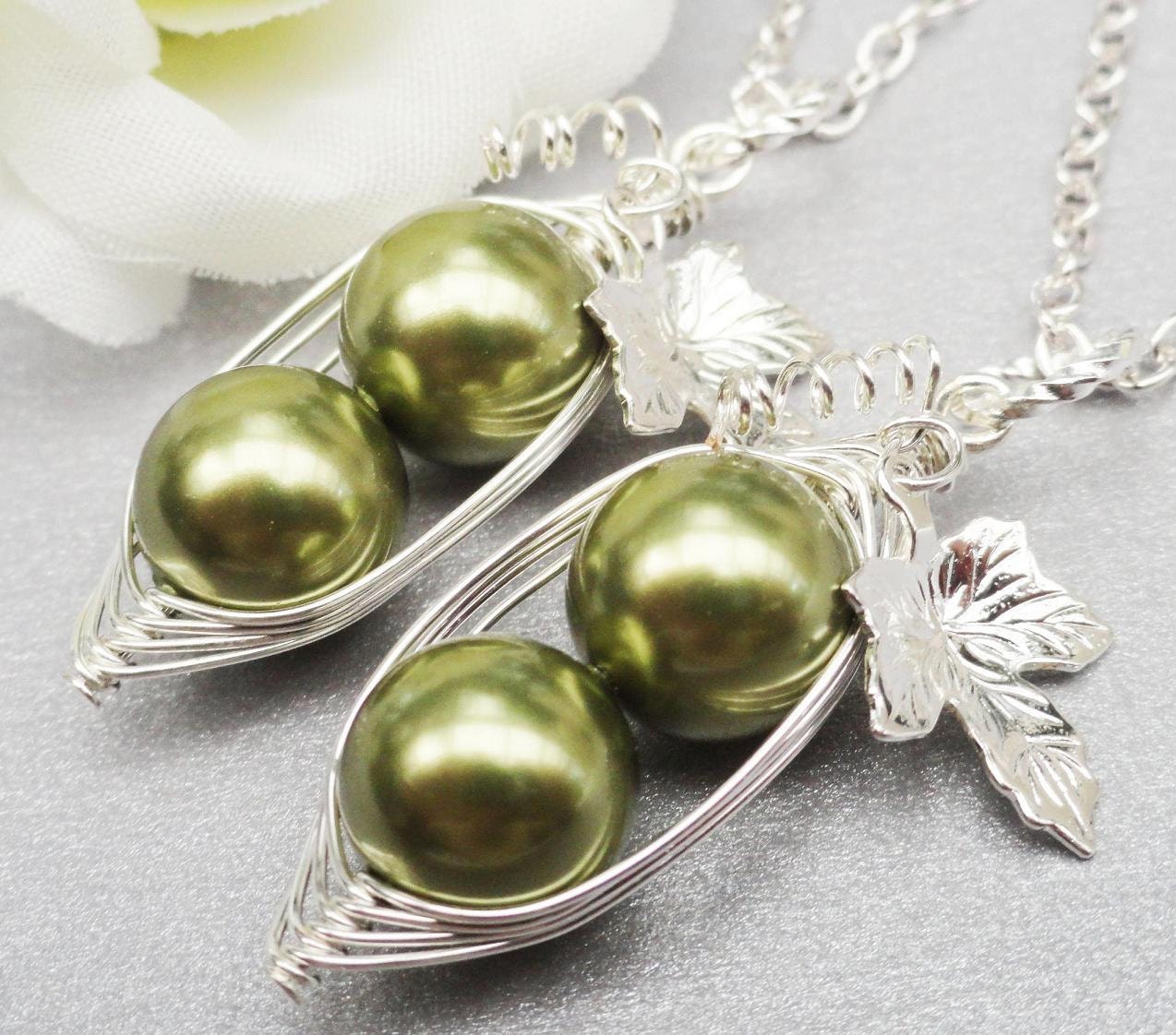 Set Of 2 Peas In A Pod Necklace 2,3 Or 4 Peas Choose Your Color Swarovski Pearls
