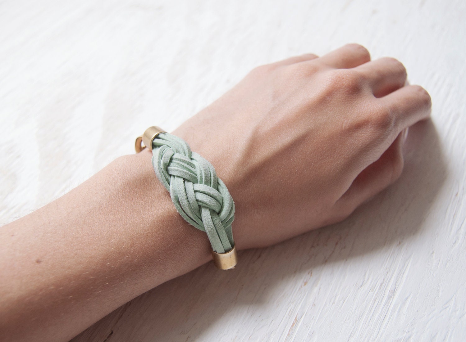 Sailor's Knot Bracelet - Mint-colored suede and raw brass chain