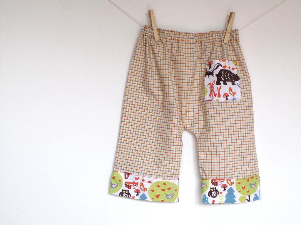 On Sale. Baby boy pants, kid baggy style pants. Summer baby pants. Friends in the forest toddler trousers. Size 12-18 months, ready to ship. - arch190