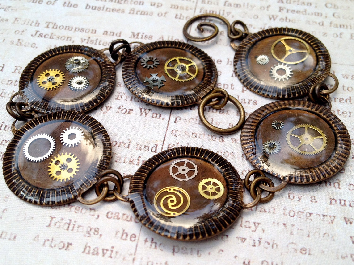 Vintaj Game piece bezel Watch Part Resin Steampunk Bracelet