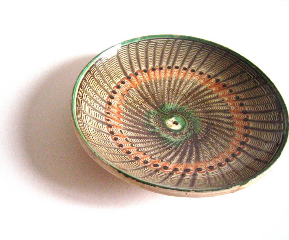 Vintage Folk Art HOREZU Large Romanian Ceramic Plate signed Mischiu