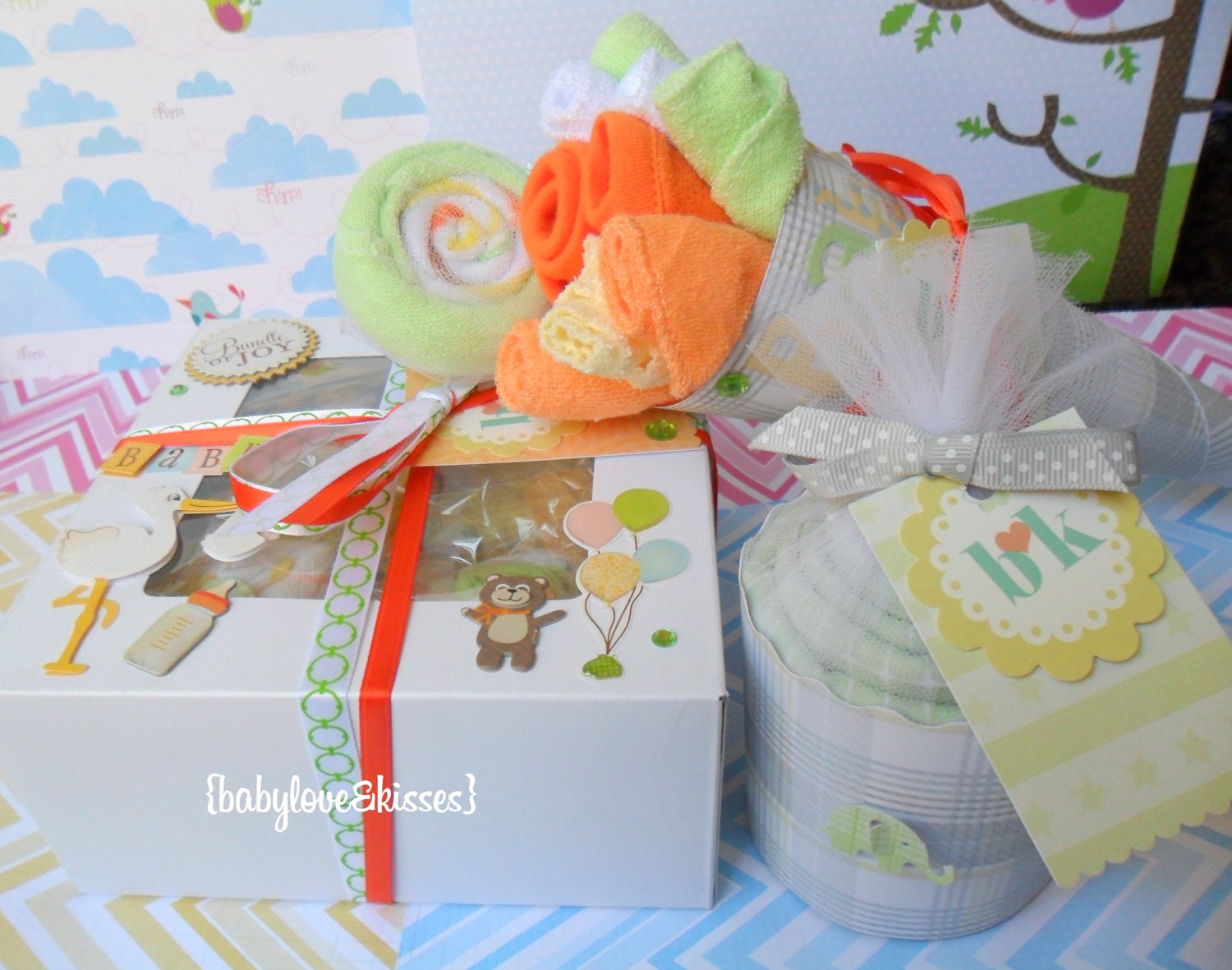 FREE SHIPPING 17 pcs. Onesies, Bibs, Booties & Washcloths Cupcake Gift Set. Washcloth Bouquet with Lollipop. Receivig Blankey Cupcake