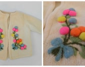 adorable vintage 50s girl's cardigan with bright colors // cream wool sweater // hand made - SansEpochVintage