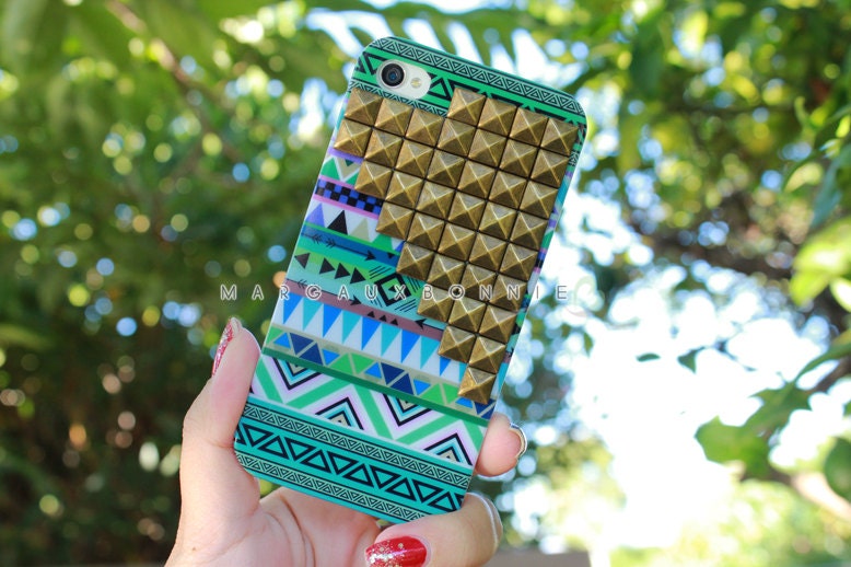 FREE Shipping US -- Teal Aztec Tribal Print Antique Brass Studs Studded iPhone 4 4S Phone Case AT&T Verizon Sprint