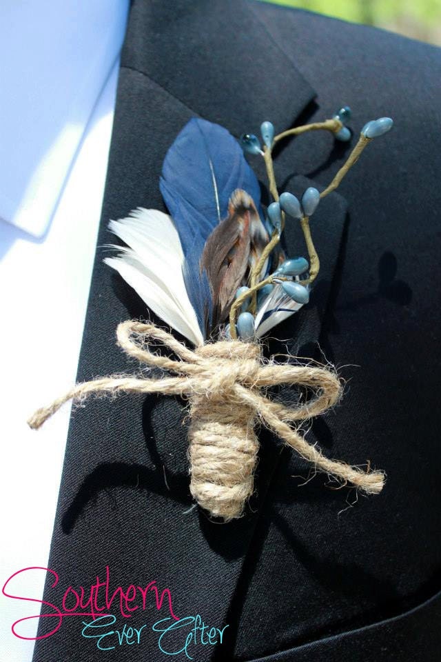 Rustic Navy and Twine Boutonniere / Custom orders welcome / Vintage boutonniere set / Feather boutonniere