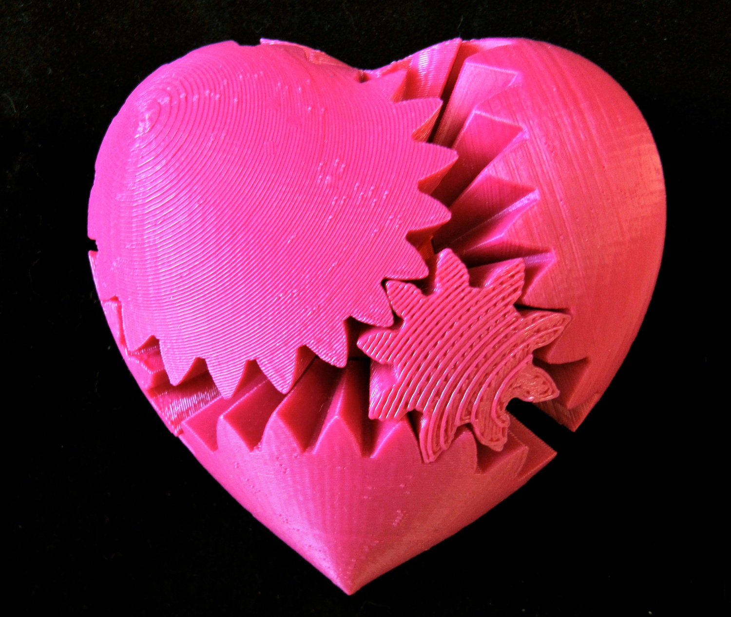 Mother's Day Rotating Heart Gear