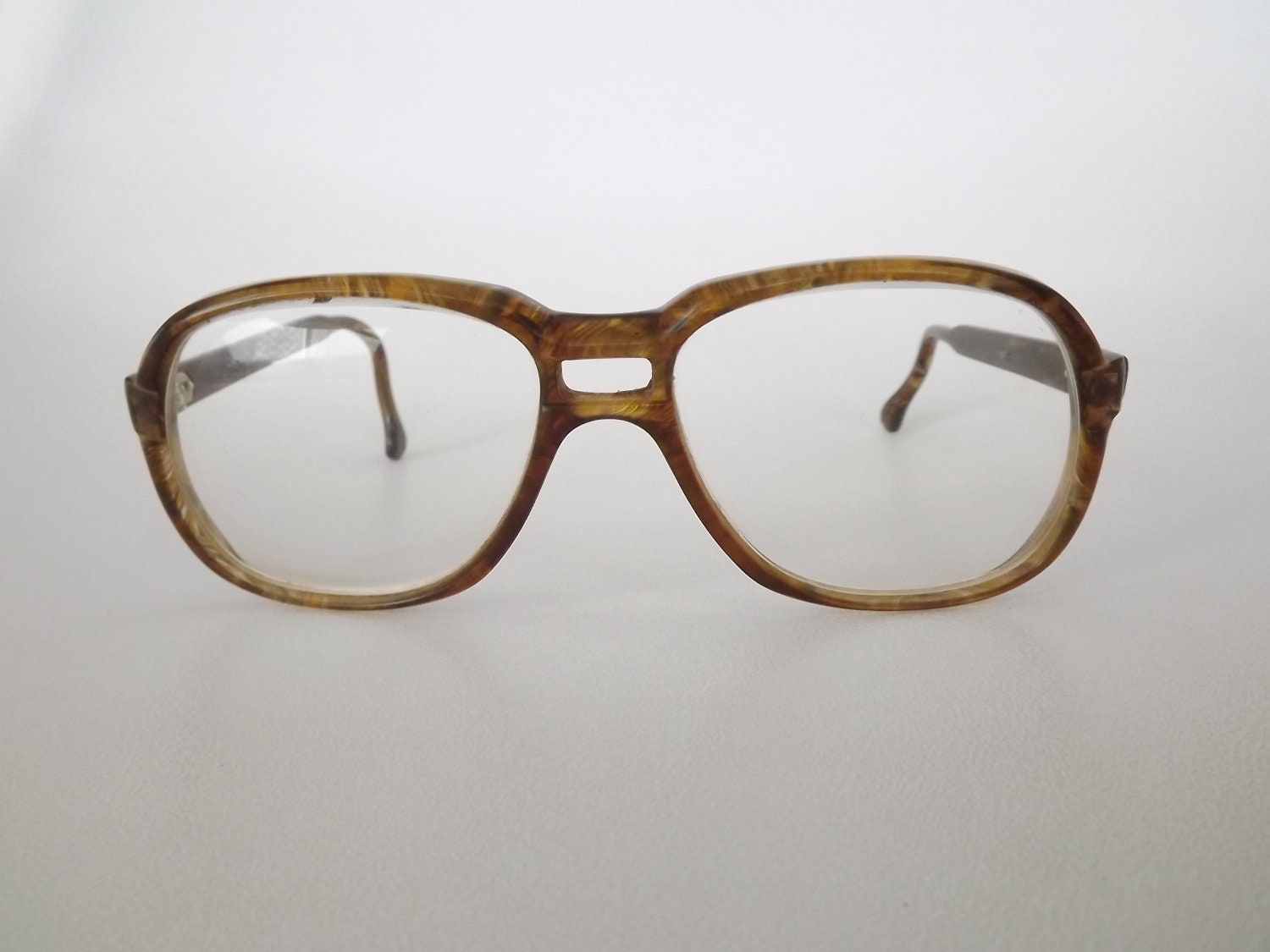 VTG 1960's Brown Peer...