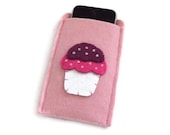 iPhone Case- iPhone Cover- Cell Phone Case- iPod Case- Pink Felt Case- iPhone3-  iPhone4- Cake  Design