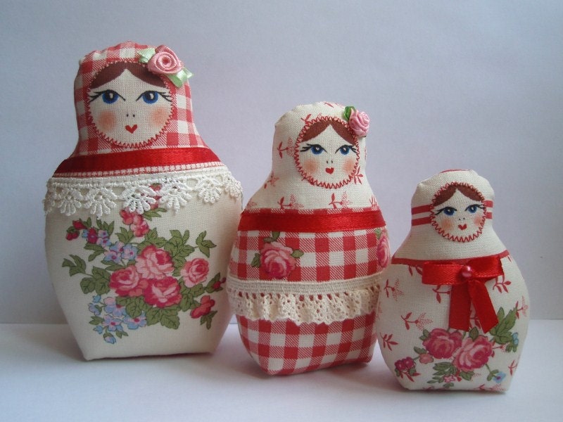 A Set of Soft White Matryoshkas cloth Russian babushka dolls