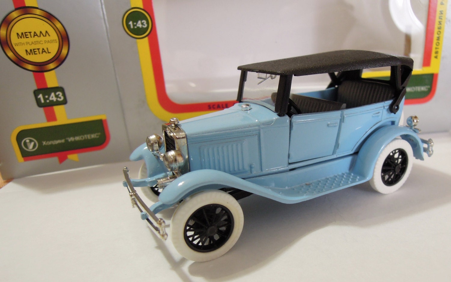 Russian car GAZ A (Ford A).Blue color