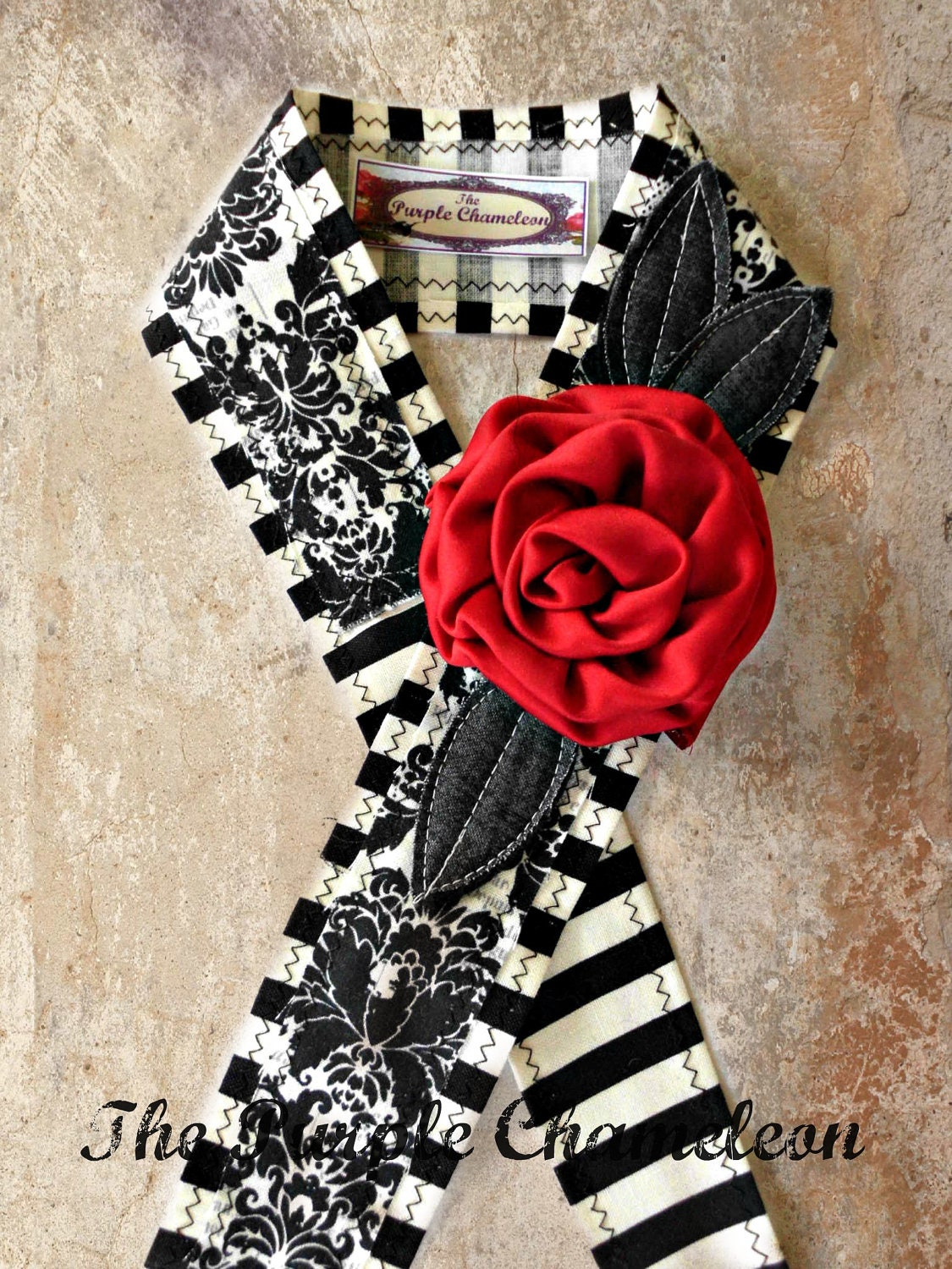 Coeur d'Alene Head Wrap. Headband Headwrap with Red Rose on Vintage Damask