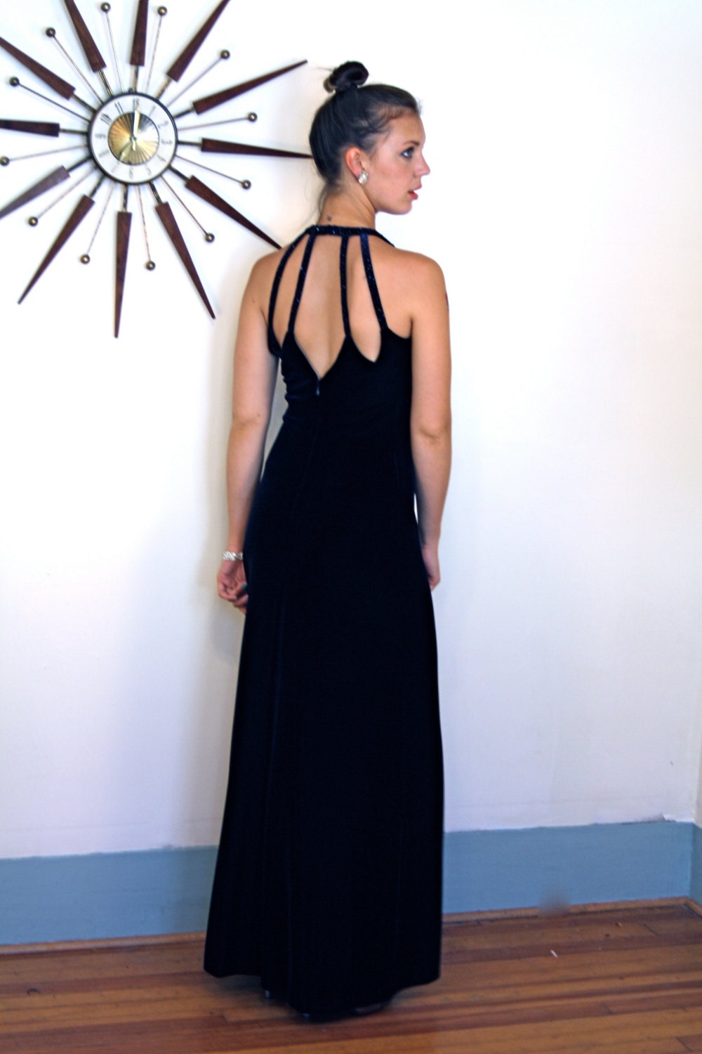 Vintage 80s Midnight Blue Velvet Beaded Maxi Dress Long Formal Sexy Open Cut Out Back High Colar Sleeveless 1980s Fitted Floor Length Gown