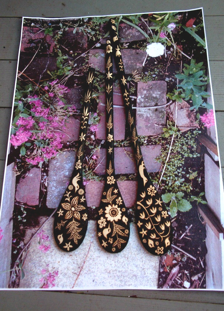 custom 3 spoon set-spring flower bird leaf ooak woodburned design-hostess gift -utensil set-