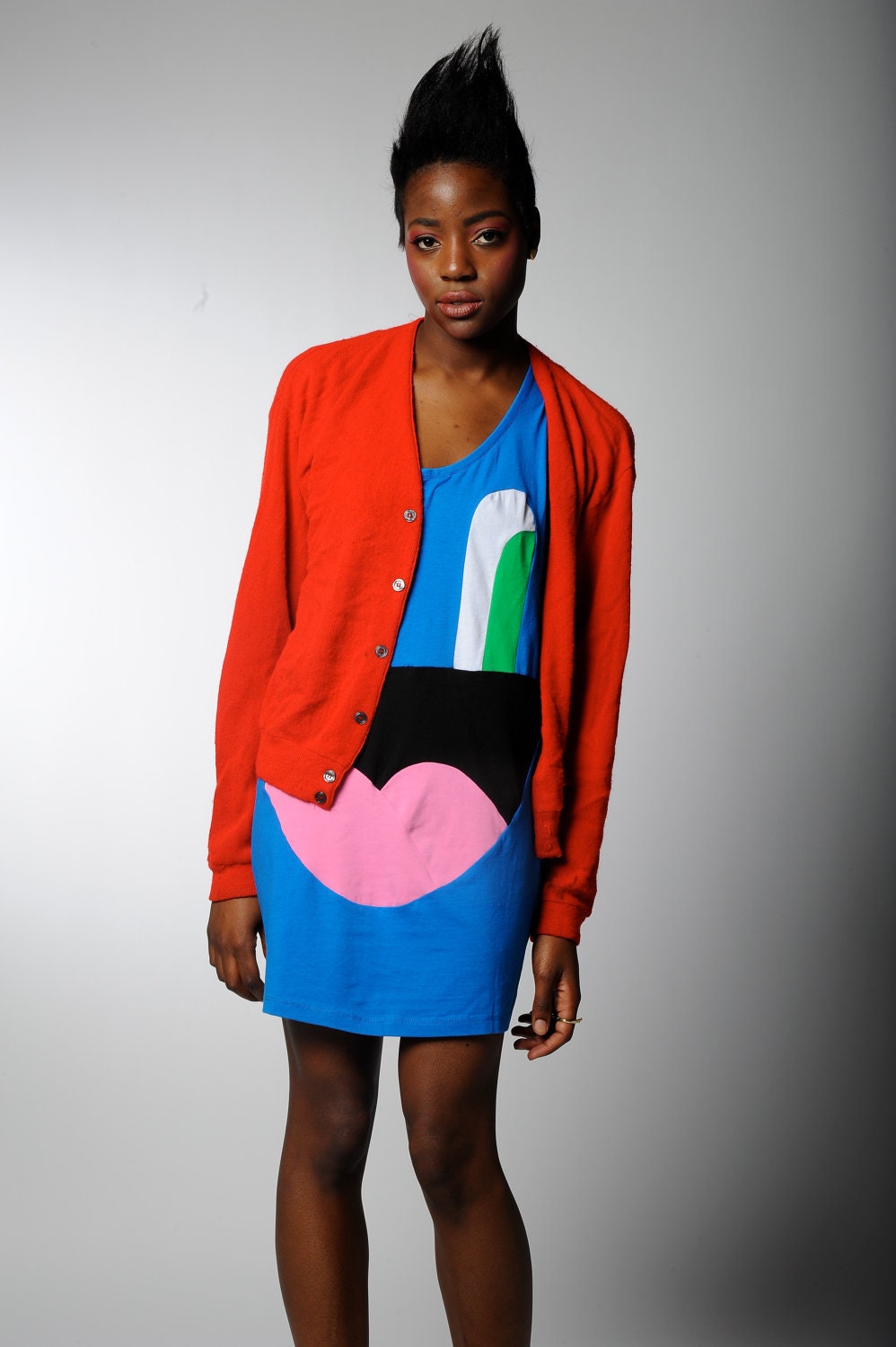 Empathetic Eyes Unisex 1XL Conceptual Size