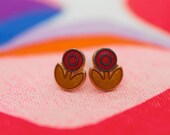 SUPER SALE, were 15. now 10.  - darling vintage orla kiely-esque post earrings