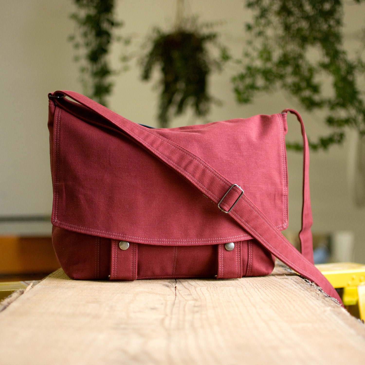 Messenger no.2 - in Rosewood