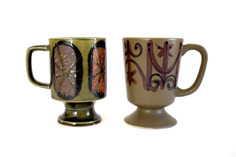 Retro Coffee Mug Set // Olive Green and Brown Stoneware Cups
