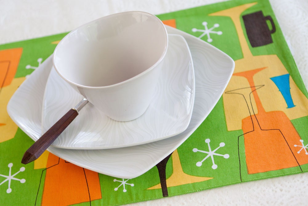 Retro Inspired Placemat Cocktail Themed Green
