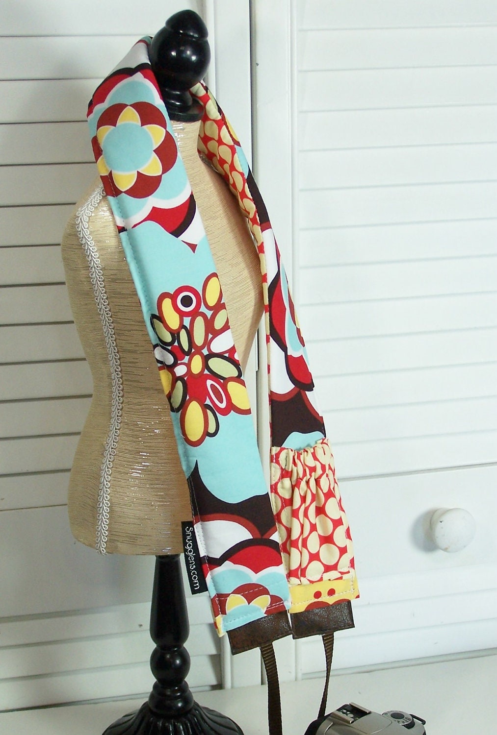 PreOrder padded camera strap w/expandable lens cap pocket- Chocolate Kleo and Moon Dots-Snugglens