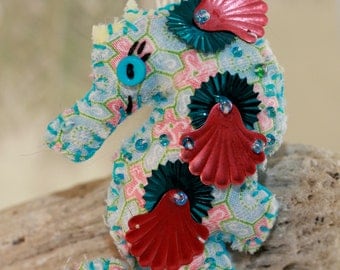 Sweetie of The Sea - Spiffy Spangles - Sea Horse Quilty Critter Ornament (Turquoise and Mauve)