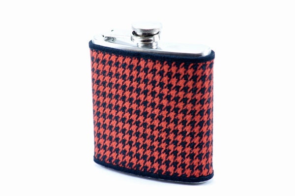 Retro Suiting Flask 6oz