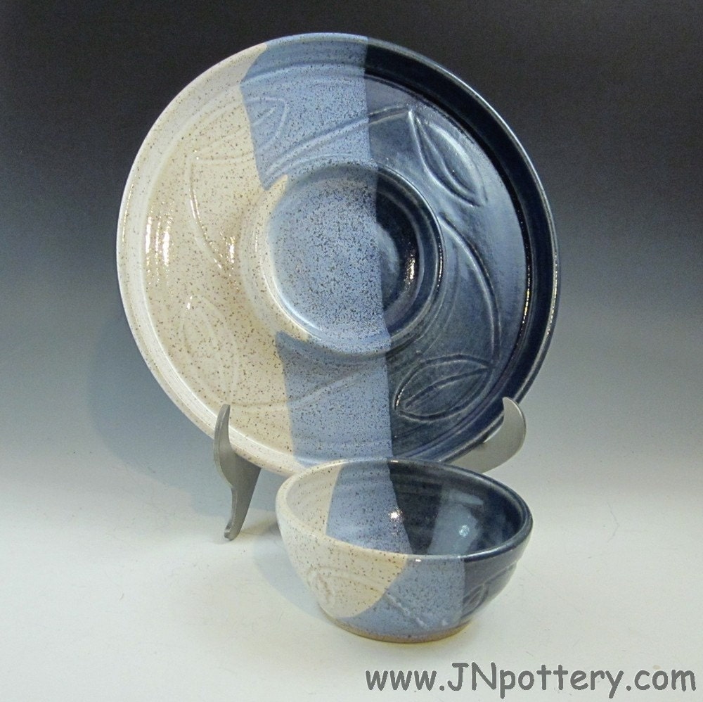 Stoneware Bread Dipping Plate and Bowl, Chip and Dip Platter, Royal Blue and White  s211