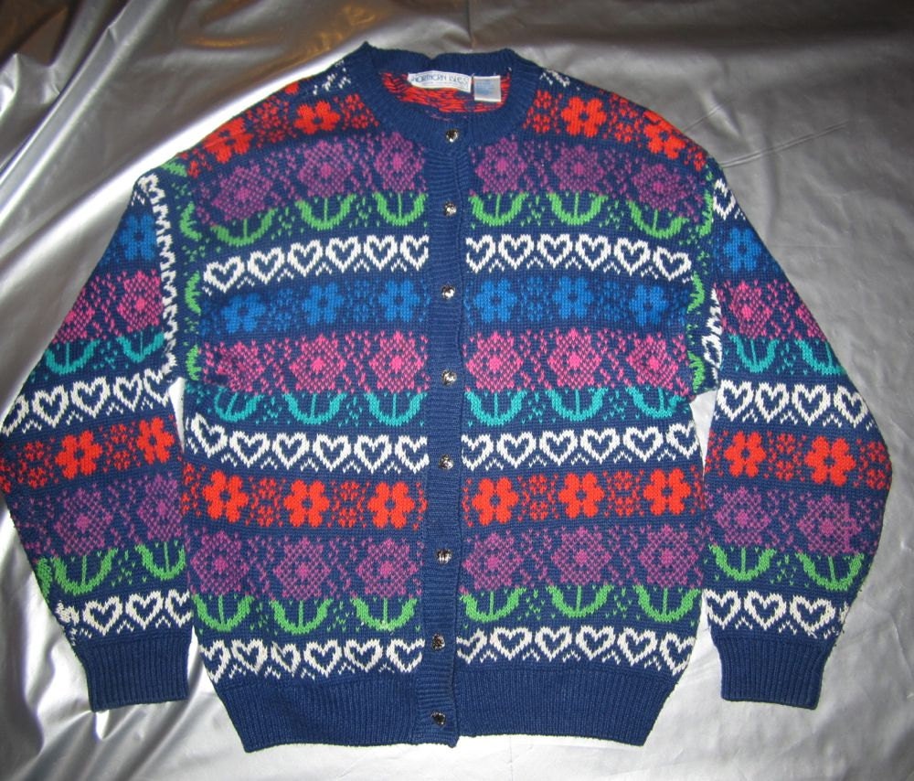 Vintage 1980's Women's Cardigan Sweater - Floral and Heart Nordic Fair Isle Knit Designs - Size Small - By Northern Isles