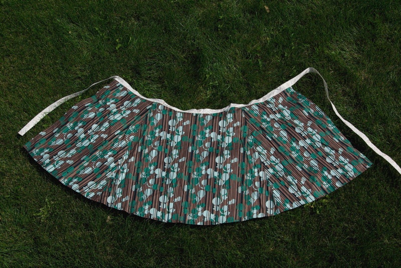 Mavis- wrap skirt, size L/XL