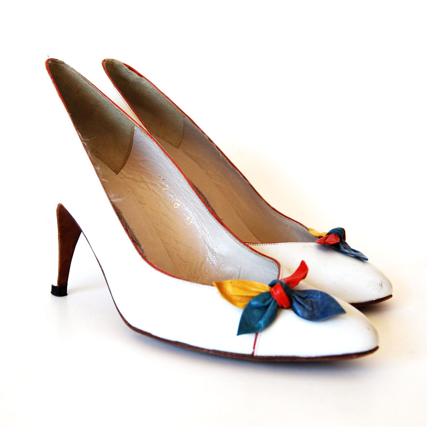 vintage BOWTIE heel / alabaster leather Evan Piccone heel