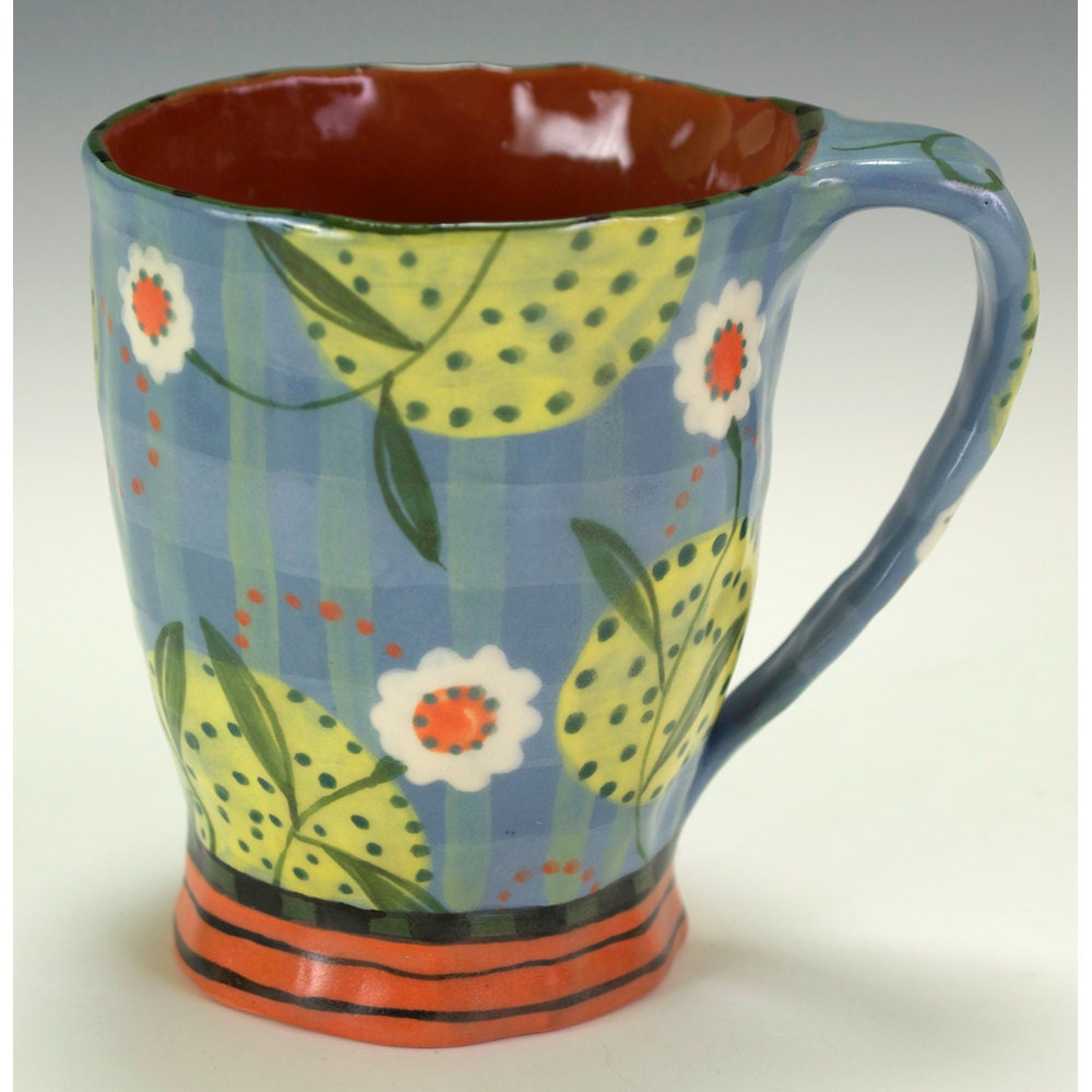 Medium Cup With Daisy and spotted Moon