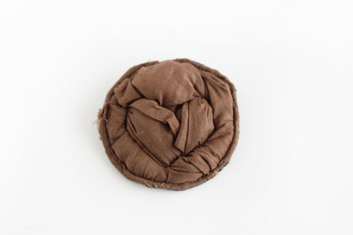 Caramel Brown Heart Brooch
