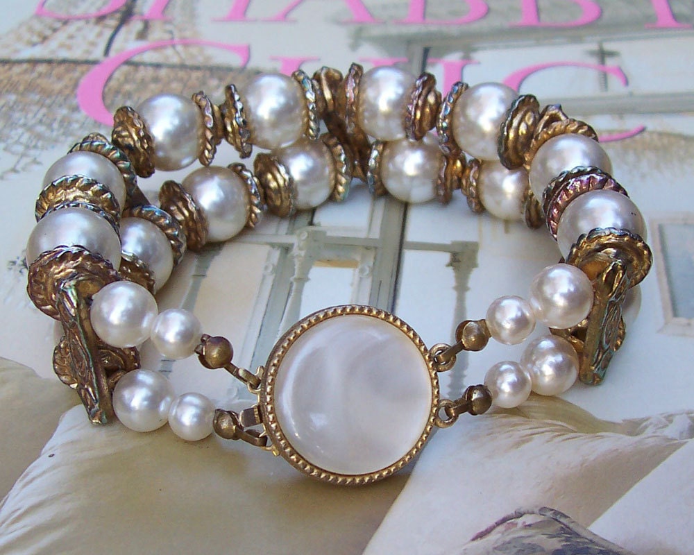 Vintage Double Row Pearl Bracelet ... Heavy