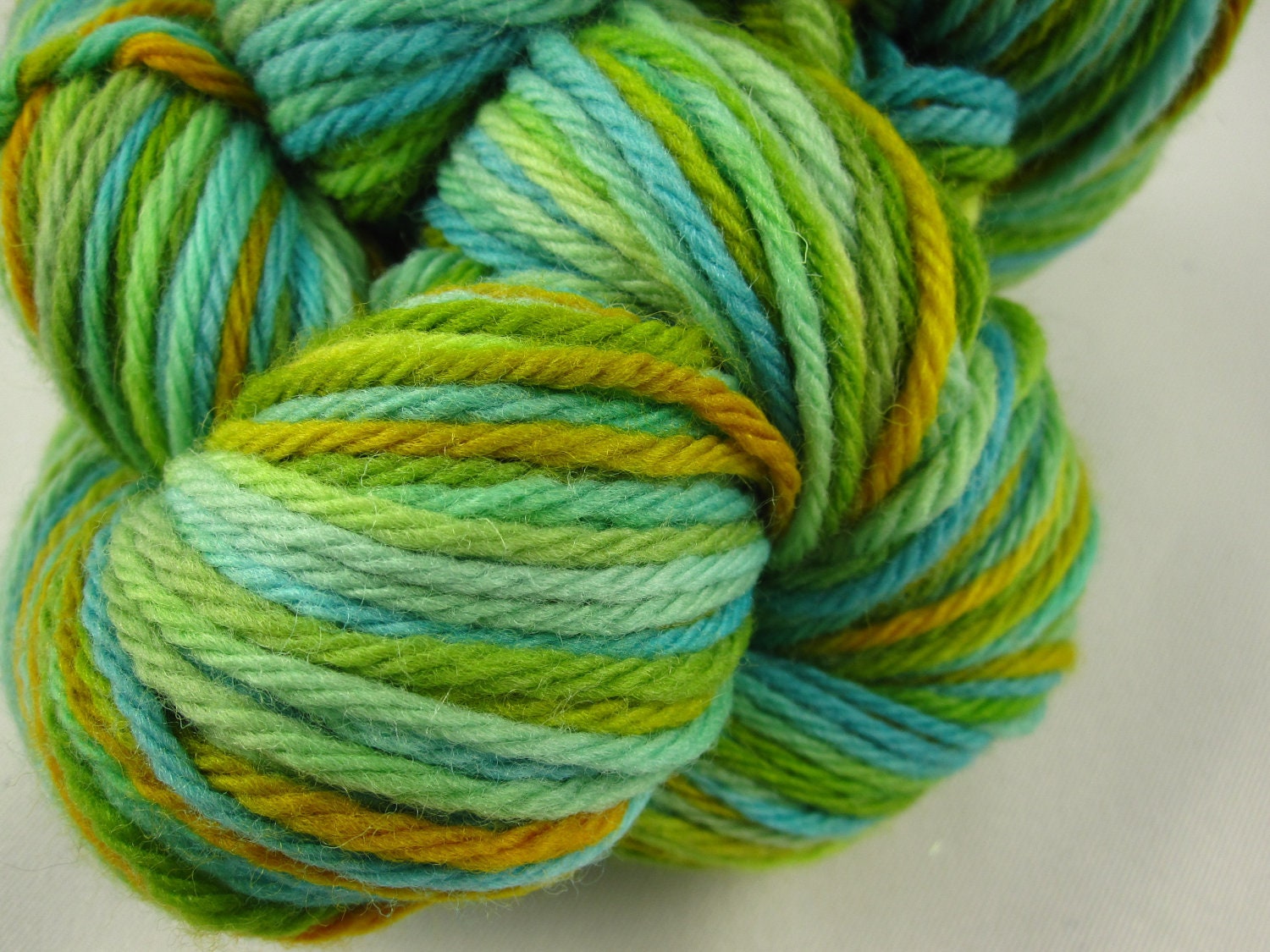 Merino Wool Worsted Weight  Yarn, 217 yards, 3.5 ounces