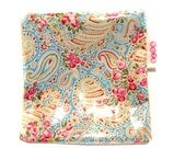Sofs offer a ziploc type little pouch. In sweet