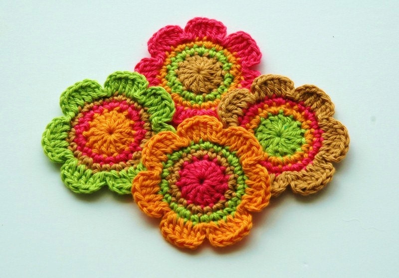 Crochet Applique Flower Motifs - Summer Golds