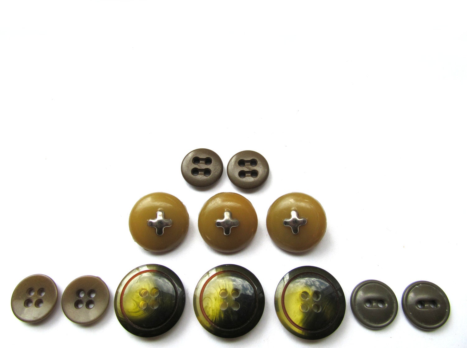 Olive You Vintage Button Sets