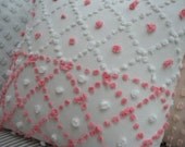 ViNTaGe CHeNiLLE  20" DOWN & FeaTHeR FReNCH PinK and WhiTE SHaBBy CHiC CoTTaGe  PiLLoW