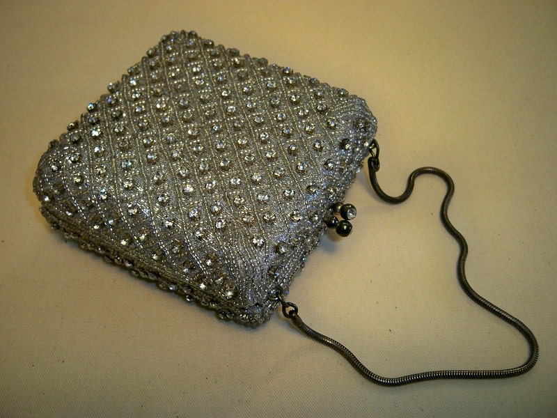 Vintage 1950s Silver Rhinestone Beaded Box Purse Evening Bag