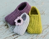 Instant Download - Crochet Pattern - Knit look Slippers (Newborn to Child Size 12)
