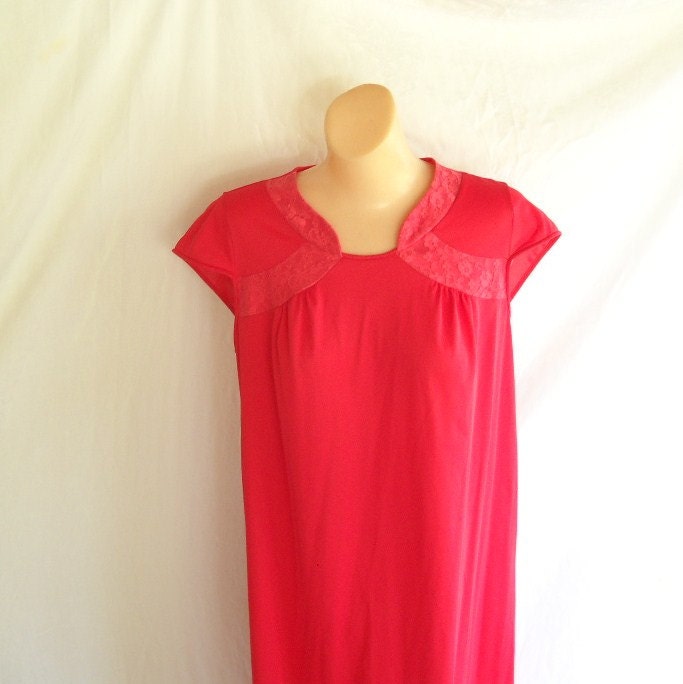 Vintage Nightgown Red Nightie Waltz Length Nightgown Lingerie