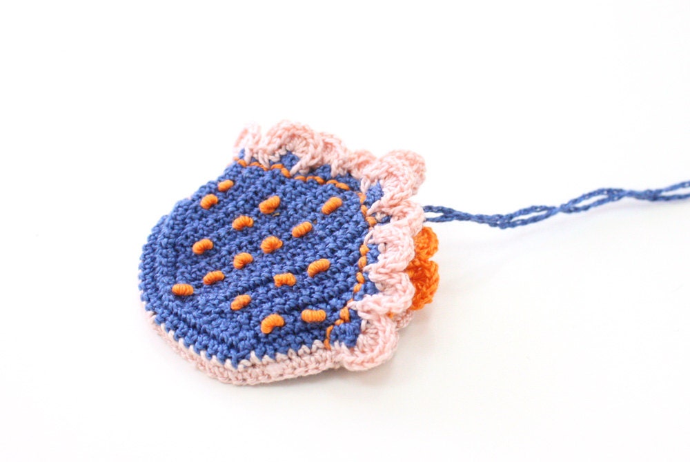 Crochet Shell drawstring bag, Necklace holder, change purse coin, blue and orange, nautical pendant, handmade pouch, wavy