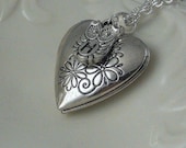 Personalized Owl Heart Shaped Locket, Antique Silver Botanical Locket, Stamped Bird Locket- ADORA